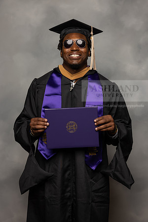048SpGradMasterBusiness0524CCP10682
