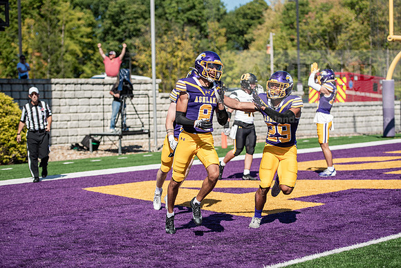 HOCOAUvOHDomFootballGame1024ALW_8708