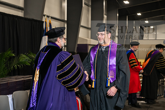 182SpGradMasterBusinessAdmin0525AWB_3190