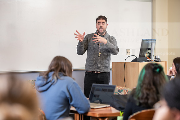 SocialWork_Zapcic_Ian1123AWB_8668