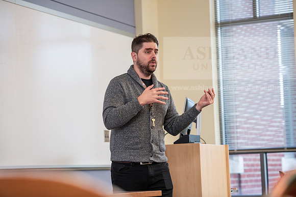 SocialWork_Zapcic_Ian1123AWB_8678