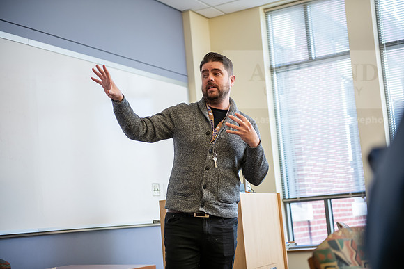 SocialWork_Zapcic_Ian1123AWB_8691