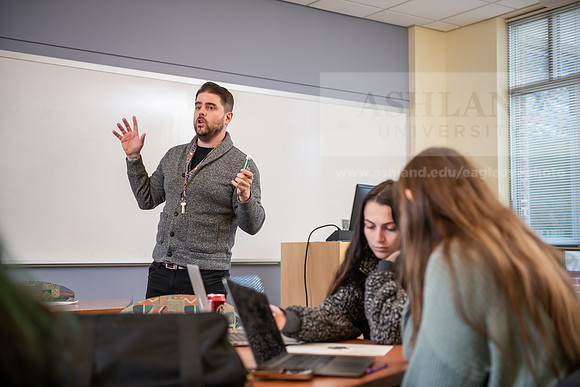 SocialWork_Zapcic_Ian1123AWB_8706