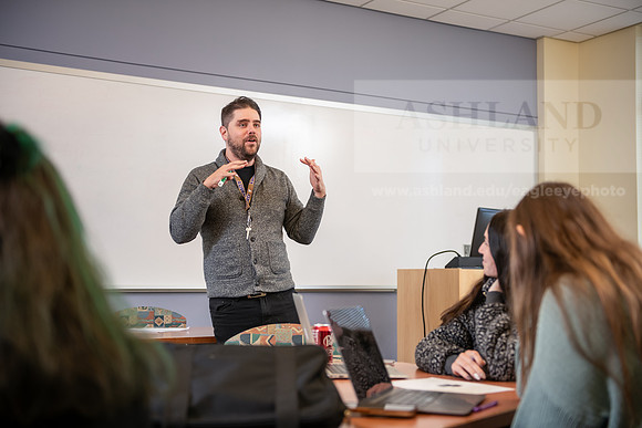 SocialWork_Zapcic_Ian1123AWB_8709