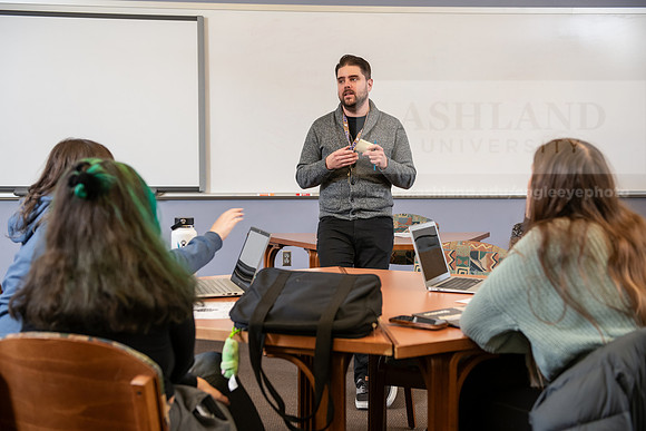 SocialWork_Zapcic_Ian1123AWB_8742