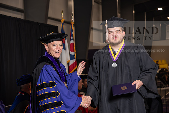 108SpGradBachelorScienceBusiness0524TR_DSC_5417