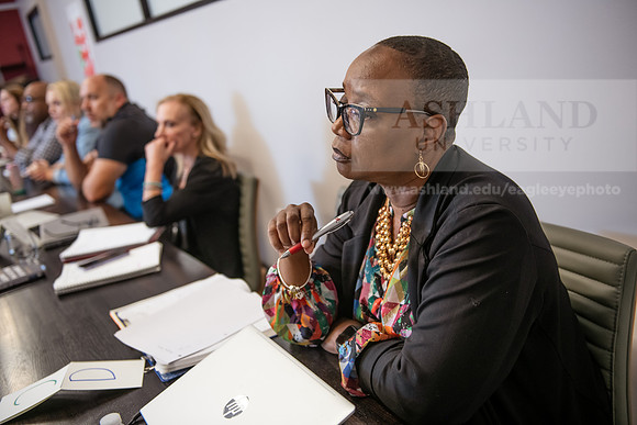 EducationalLeadershipOrgBehaviorClass0923AWB_6150