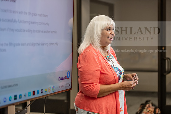 EducationalLeadershipOrgBehaviorClass0923AWB_6217