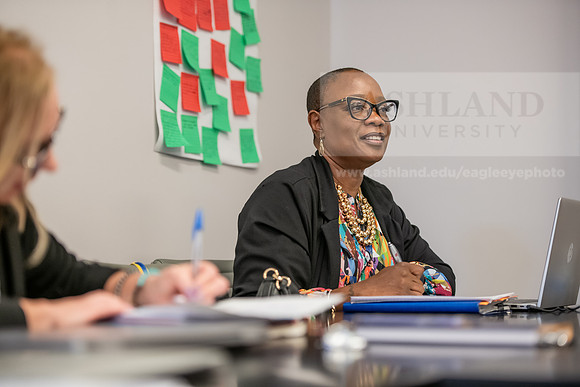 EducationalLeadershipOrgBehaviorClass0923AWB_6513