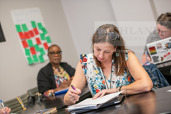 EducationalLeadershipOrgBehaviorClass0923AWB_6518