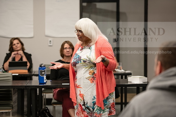 EducationalLeadershipOrgBehaviorClass0923AWB_6008