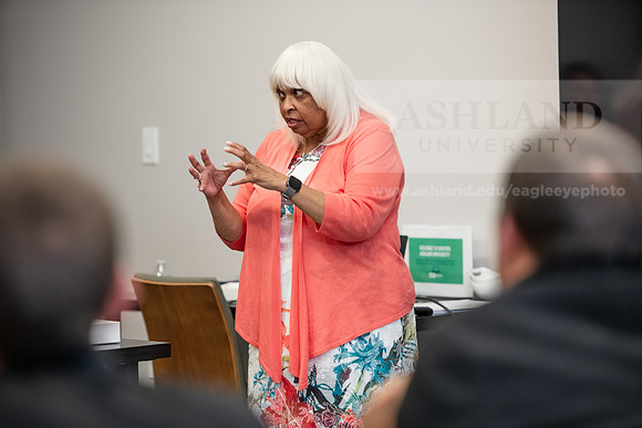 EducationalLeadershipOrgBehaviorClass0923AWB_6407