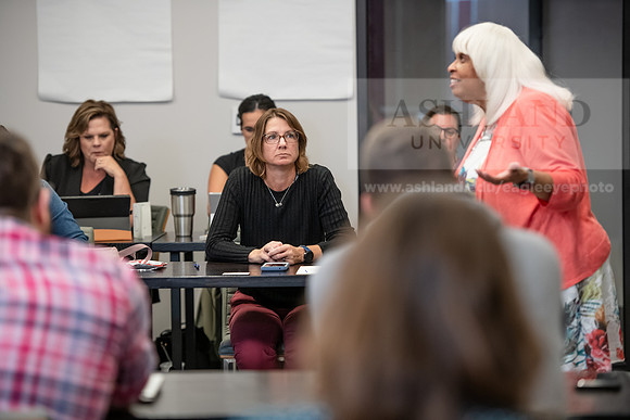EducationalLeadershipOrgBehaviorClass0923AWB_6441