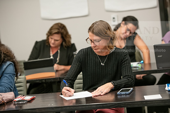 EducationalLeadershipOrgBehaviorClass0923AWB_6498