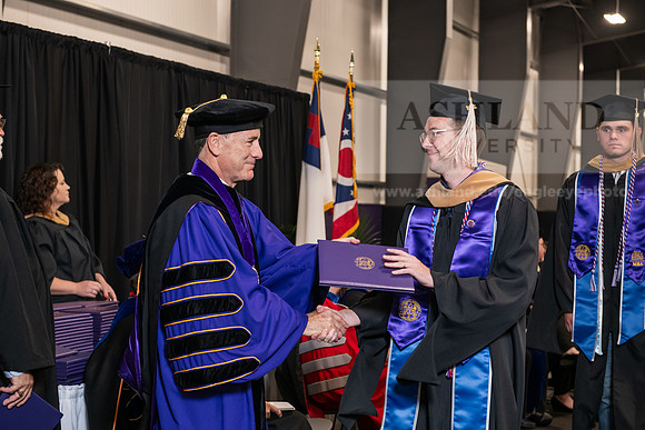 171SpGradMasterBusiness0524AWB_9326