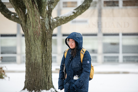 StudentsReturnWinterCampus0125AWB_6858