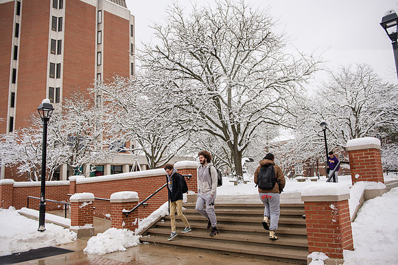 WinterCampusLife0123ALW_4031