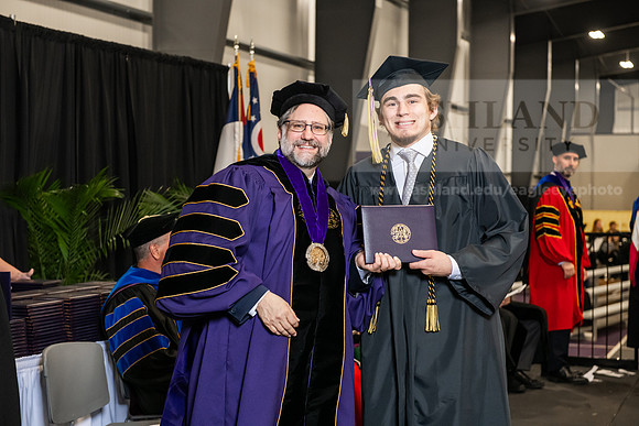 048SPGradBachelorScience0525AWB_3813