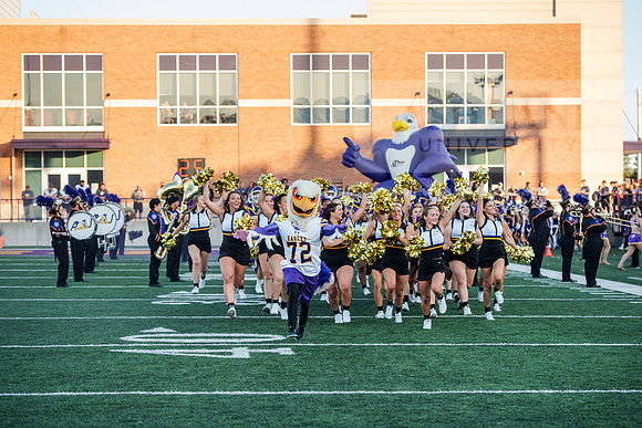 AUvIUPFootball0924ALW_8326