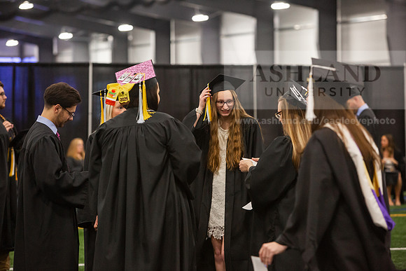 007SpGradPreCeremony0525JH6Q8B7884
