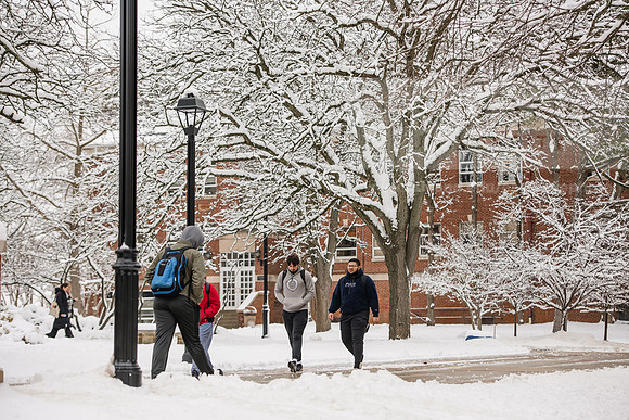 WinterCampusLife0123ALW_4191