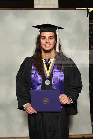 112MasterBusinessWiGrad1221MP7_0728