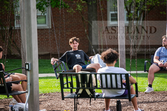 158SpringCampusLife0425AWB_0244