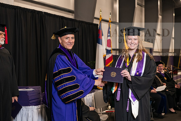 025SpGradBachelorNursing0524AWB_9725