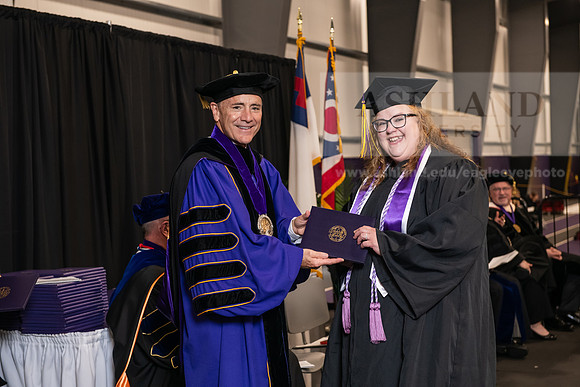 065SpGradBachelorNursing0524AWB_9750