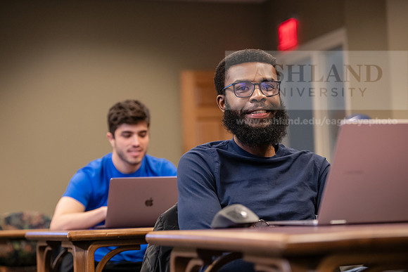 MBADigitalMarketing0324AWB_8229