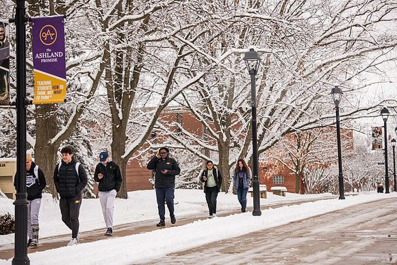WinterCampusLife0123ALW_3870