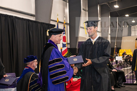 032SpGradBachelorScience0524AWB_9560