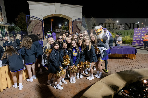 ParadeOfPurple1021ALW_6578