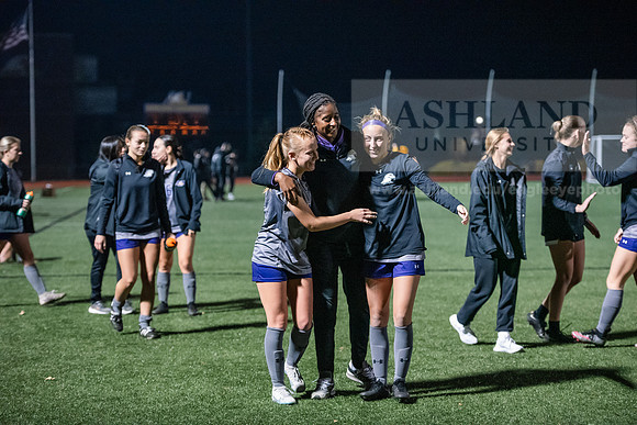 AUvMITechWSoccerDIIRegionals1123ALW_6860