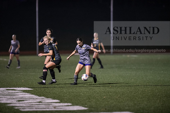 AUvMITechWSoccerDIIRegionals1123AWB_0042