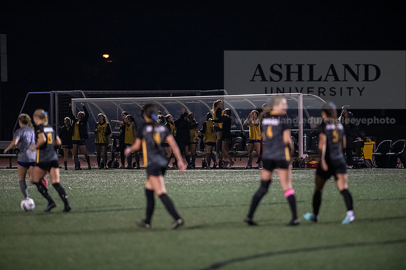 AUvMITechWSoccerDIIRegionals1123AWB_0100
