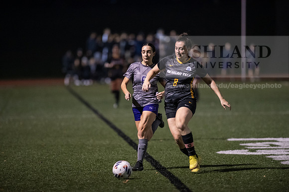 AUvMITechWSoccerDIIRegionals1123AWB_0121