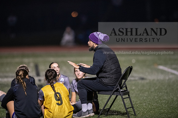 AUvMITechWSoccerDIIRegionals1123AWB_0212
