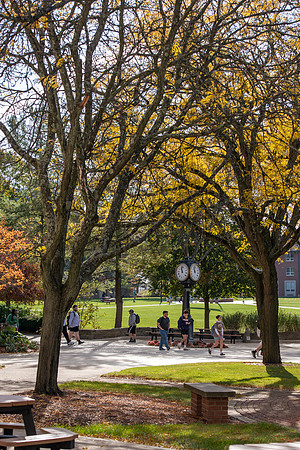 FallCampusLife1024AWB_5557