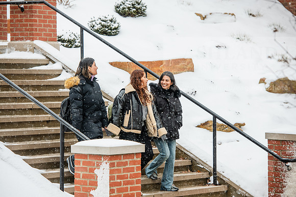 StudentsReturnWinterCampus0125AWB_6666