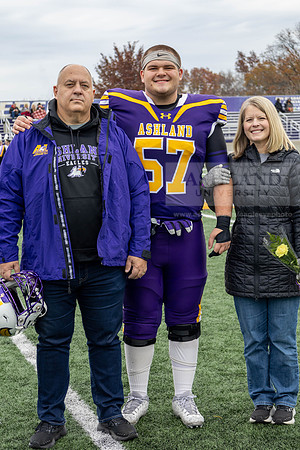 FootballGameSeniorPictures1123MC_1531
