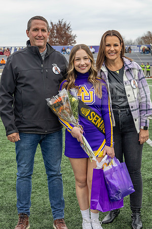 FootballGameSeniorPictures1123MC_1557