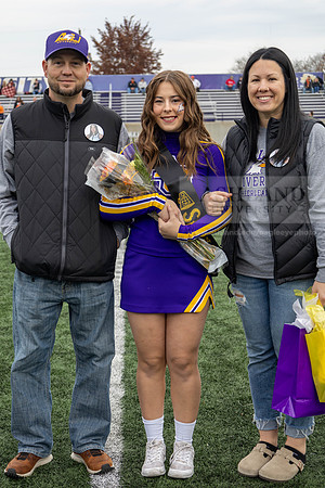 FootballGameSeniorPictures1123MC_1560