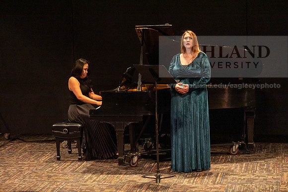 ChelseaCrokeFacultyRecital1123MC_1303