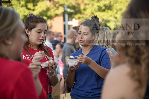 Banana Splittin' Campus Activity