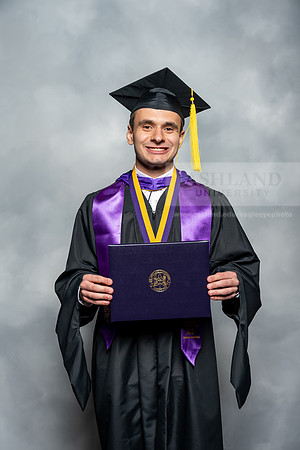 005SPGradMasterScience0525AU-Graduation-2025-Andrew-0569