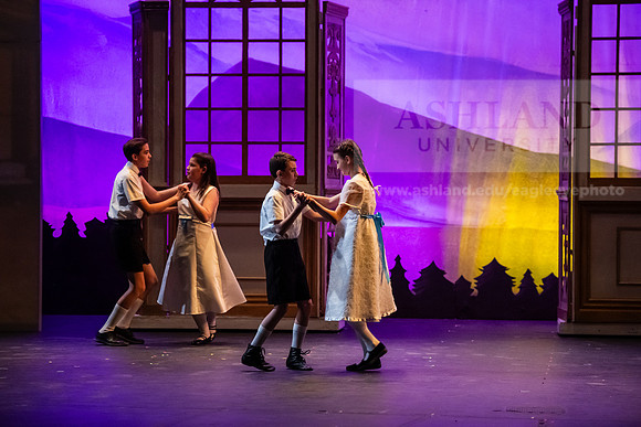 TheatreSoundOfMusic0325AWB_2517