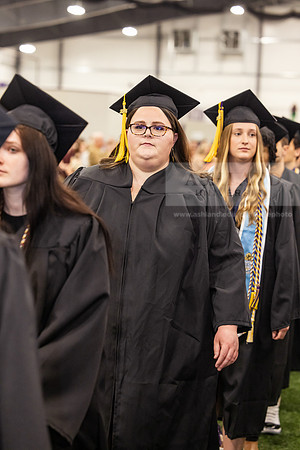 261SpGradProcessional0524CCP10254