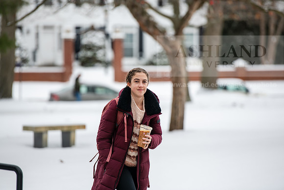 StudentsReturnWinterCampus0125AWB_6527