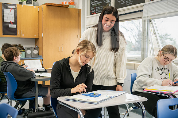 EducationStudentTeachingBurdette0424AWB_2415